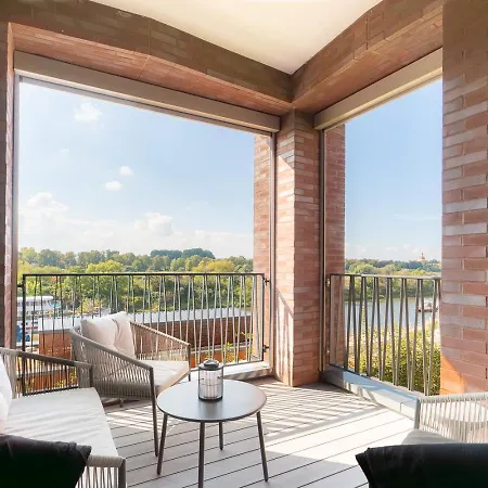 Apartment Promenadenquartier Mit Elbblick, Küche Und Parken