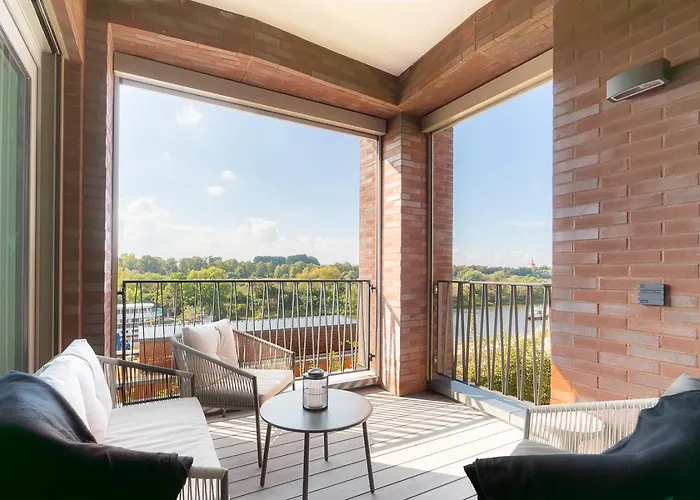 Apartment Promenadenquartier Mit Elbblick, Küche Und Parken