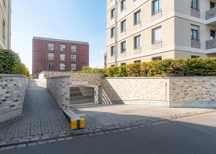 Promenadenquartier Mit Elbblick, Küche Und Parken Apartment Dresden