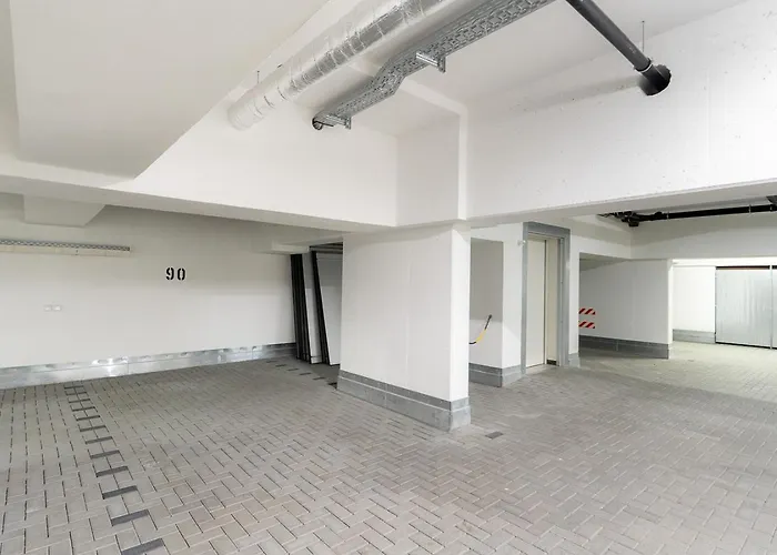 Apartment Promenadenquartier Mit Elbblick, Küche Und Parken Dresden